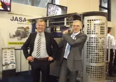 Johan Vanhemens en Piet Pannekeet bij Jasa Packaging Systems.