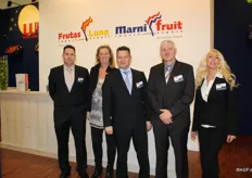 Marni Fruit stond voor het eerst in hal 3.2. Hier met Patrick Konings, Anita Kuiper, Niek Haerkens, Misha Pribachvin en Anna Tomczak
