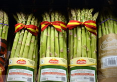 Met een strik erom maakt het Spaanse Cesurca herkomst en kwaliteit in een keer duidelijk