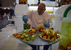 Kunstig opgemaakte groenten en fruit bij Fresh Energy trekken de aandacht