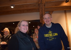 Nathalie Peperkamp en Jan Varekamp van Vers van Voorne dat bestaat uit de Huyskweker met kasgroente- en plantenteelt en een 'kwekerij'winkel met versproducten, zoveel mogelijk afkomstig uit de streek