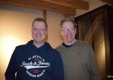 Rotterdamse groentemannen Frans van der Polder en Marco Vreugdenhil. Frans is nog altijd actief in de groentebranche en werkt bij Marco die twee  vers speciaalzaken heeft. 