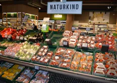 Onder de productlijn Naturkind biedt Edeka Zurheide talloze bio-AGF-producten aan, waarvan een substantieel deel uit binnenlandse, bij voorkeur lokale teelt.