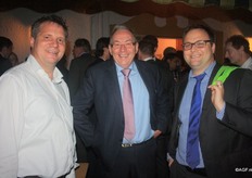 Dick van de Kop (Greefa), Jan Timmermans (Timmermans Fruit) en Thimo Leukel (De Groot International)