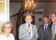 Links nieuwe collega Nynke Rania