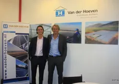 Olivier de Koster en Peter Spaans van Van der Hoeven. Het bedrijf bouwt complete kwekerijen. Voor hen is Azië een belangrijke groeimarkt.