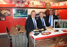 De beurscrew van Smit's Uien met Jan Smit, Cock Lassche en Raymond Mahieu in de nieuwe stand