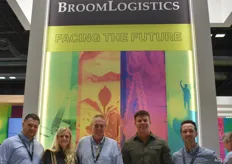 Colin Overduin (Broom Logistics), Margrethe Nel van Afrigold, Chris Baard (Broom Logistics), Jacobus van Staden (LCL) en Niel Tredoux (LCL).
