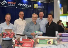 Hans Kools, André Giet, Martijn Fluyt, Joris Muysewinkel en Danny Vos van Smart Packaging Solutions. (VPK groep)