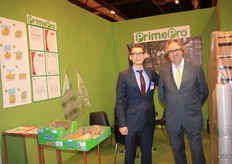 PrimePro, het merk van Chandler Packaging. Het bedrijf staat bekend om haar opvallende plastic verpakkingen. Links Ian Ferguson en rechts Fancisco Vercher