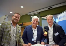 Jeroen Verheul (Groenten&Fruit), met Jelte van Kammen (Harvest House) en Arie van Doesburg (Dirk)