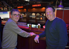 Dick Breugem (tomatenkwekerij Breugem) met Ferry Adegeest (TVA Growers)