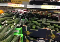 komkommers, met of zonder plastic