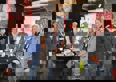 Martin Wakker (FruitMasters), Adrie Mijdam (Veiling Zaltbommel), Arthur Elsen (Veiling Zaltbommel), Hans Lodder (FruitMasters), Henk Bekkers (Veiling Zaltbommel) en Jan Willem Tolhoek (Veiling Zaltbommel)