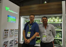 Kees Versteeg en Troy Qualischefski van Barden Produce, Australië.