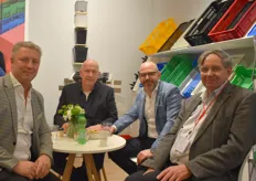 Bart van Wijlck van Beekenkamp in gesprek met Fossa Eugenia team Marcel Dings, Jorg Massy en Ton Holthuijsen.