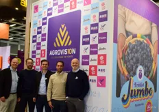 Agrovision Europe. Blauwe bessen en frambozen onder de merknaam PinkStar.