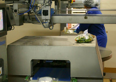 Vanuit de VVS door metaaldetector naar draaitafel.