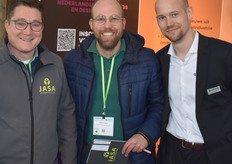 Klaasjan Spelt en Maikel van Wiggen van Jasa. Rechts Jens Tolstrup van QupaQ.