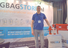 Bigbagstore.nl, Taco van der Linde. Het bedrijf is bigbag totaalleverancier.