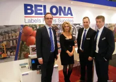 Het team van Belona Labels Forms Supplies. Ruim 30 jaar ervaring in productie van zelfklevende etiketten.