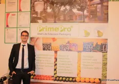 Pau Vercher van Chantler Packaging presenteert Prime Pro: de speciale verpakkingstechniek die ervoor zorgt dat groenten en fruit langer houdbaar zijn.