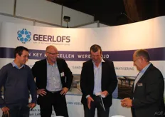 Cor van Maanen met collega Rubbens van Geerlofs Koeltechniek met de klant waar net een deal mee is gesloten voor een export project.