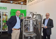 Ook Marcell Monleón Lauter van het Spaanse IRTA presenteerde een machine op de stand van Prins Verpakkingstechniek.