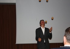 Jongleren met uien was aan hen wel toevertrouwd