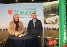 Bert Voskuilen en Peter Hillebrand van Vruchtboomkwekerij Hillabrand