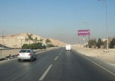 We reden anderhalf uur om een bezoek te brengen aan de plantages en kassen van Belco. Klik hier voor een verslag en uitgebreide fotoreportage (46 foto's) van het bedrijfsbezoek aan Belco...