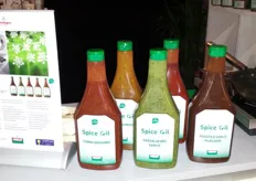Hun Spice Oil (op olie gedragen kruiden) in diverse smaken heeft op de Horecava in januari de Horecava Innovation Award 2015 gewonnen