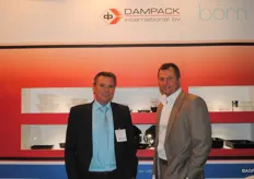 Theo Klabbers en Martin Kühne van Dampack International. Nog altijd zeer succesvol met de BeeMagicTray®, waar vorig jaar nog de Gouden Noot mee gewonnen is.