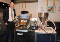 Gabbe van der Zwan van Ilpra, met deze Ipra Traysealer Foodpack energy speciaal voor kleine producties.