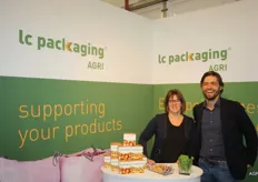 Sarah Laurent en Mario Nieuwenhuijse van LC Packaging Agri