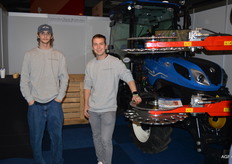 Nicola Windmolders en Tibo Bamps van Loonwerken Nicola Windmolders. Hoofdzakelijk actief in regio Hasselt, stond meer op de beurs voor de regio