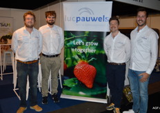 Maxime De Clercq, Michiel Saeyens, Arne Ghysen en Jeroen Cauberghs van Luc Pauwels NV. Zij leveren meststoffen, zaden, voeders en bio-stimulanten