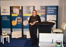 De altijd charmante Tamara Flore van Ribbstyle met de gasdichte coatings voor koelcellen