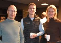 Werner Verschueren en Lynette Verweel van JWK en Paul den Engelsen van Krijger Uienhandel.