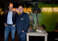 Farmplus had groots uitgepakt in samenwerking met CAF. Op de foto Max Vervoorn en Ad Zuidweg van Farmplus 
