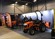De Heus met Peter Koppenaal en Bertho van Iersel met de nieuwe Tafe tractoren, een nieuwe boomgaardtractor op de Nederlandse markt