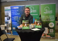 Philip de Groen van Fruit Protect was natuurlijk ook weer van de partij met de sensoren voor bodemvocht en nachtvorst