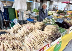 Asperges hoeven niet hagelwit te zijn