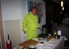 Groentekok Frank Fol maakte deze avond heerlijke en gezonde gerechtjes. Frank heeft al twee maal gekookt voor de Belgische atleten tijdens de Olympische Spelen.