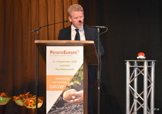 Kuno Jacobs Man.dir van DLG Benelux, organisator van Potato Europe tijdens zijn openingsspeech.