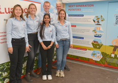 Agrico, Xuanyu Yue, Maud verweel, Jeroen Brak, Mark Zudhof, Srujana Yadaki en Eline Bril. De volgende generatie aardappelen is o.a. verbeterde bescherming tegen Fytoftora,  