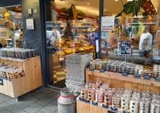 Op bezoek bij de Beste Foodspecialiteiten winkel van Nederland