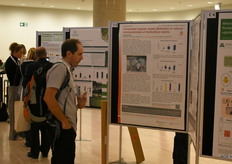 Een speciale galerij met posters over de verschillende onderwerpen werd ingericht. Hier werd graag gebruik van gemaakkt