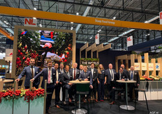 Staay Food Group was prominent zichtbaar in het Holland Paviljoen. Het bedrijf lanceerde een eigen merkidentiteit voor haar drie exclusieve perenclubrassen. De Dazzling Gold, Early Desire en Red Conference gaan voortaan 'Deliciously Dressed' de wereld in.