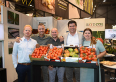 Fris en fruitig op de eerste dag: Bruno Wautier, Philippe Degré, Jelle Aerts, Tom De Winter en Aurelija Garniene van Rotom/Orca